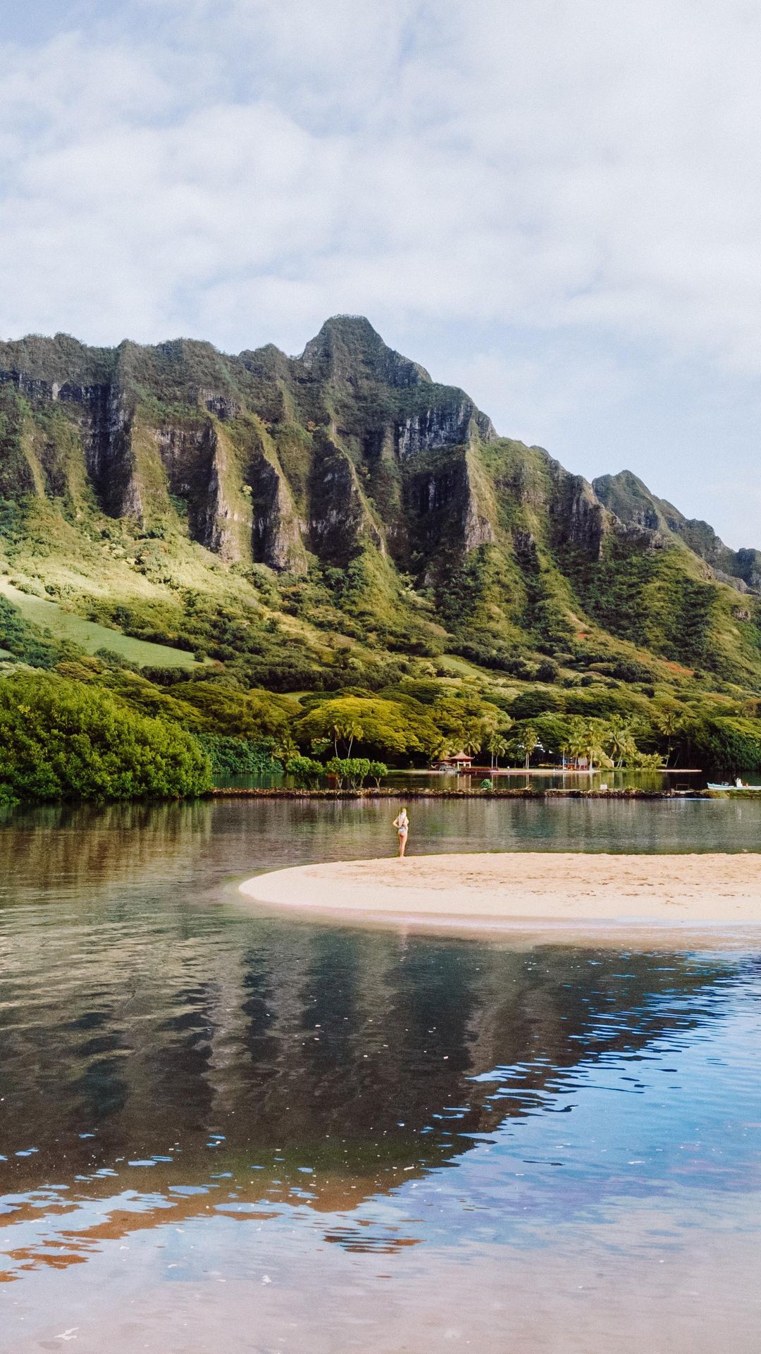 Exploring the Beautiful Island of Oahu