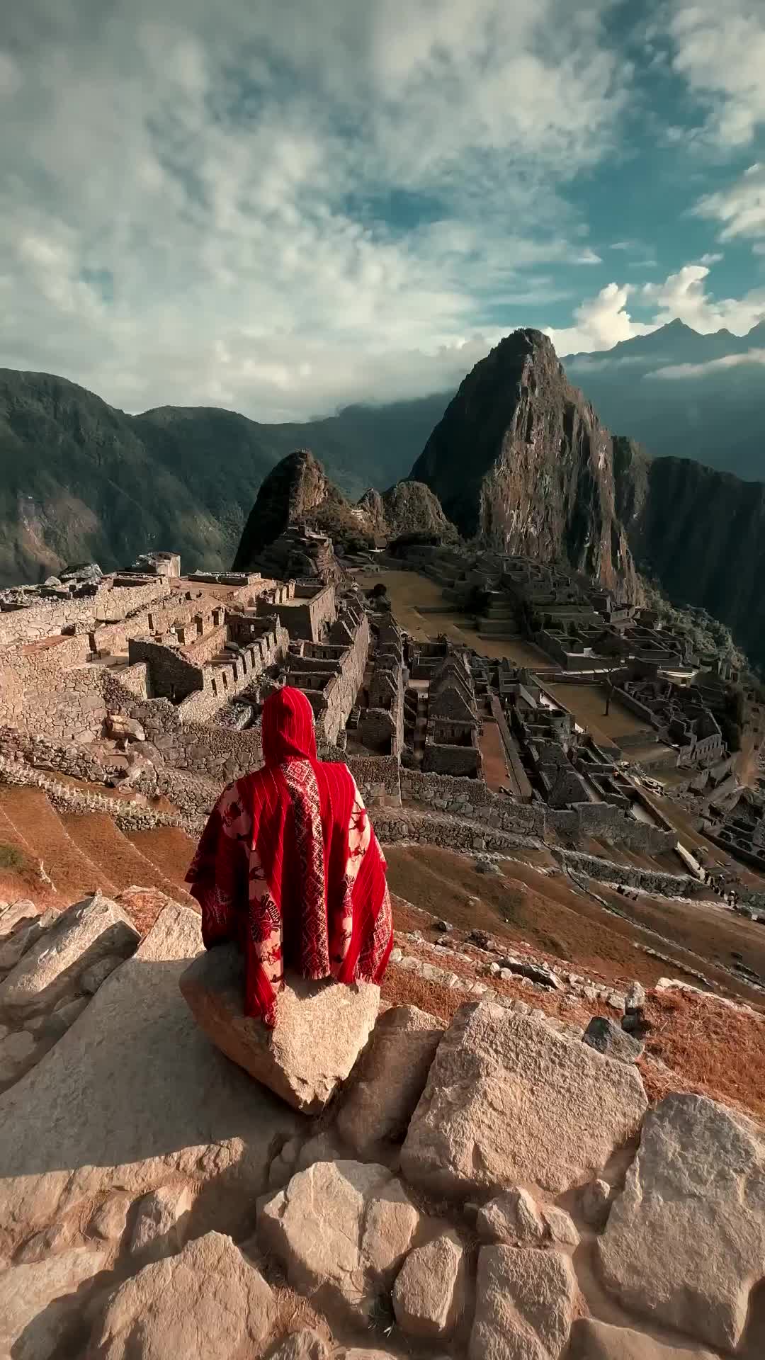 Discover the Majestic Beauty of Machu Picchu