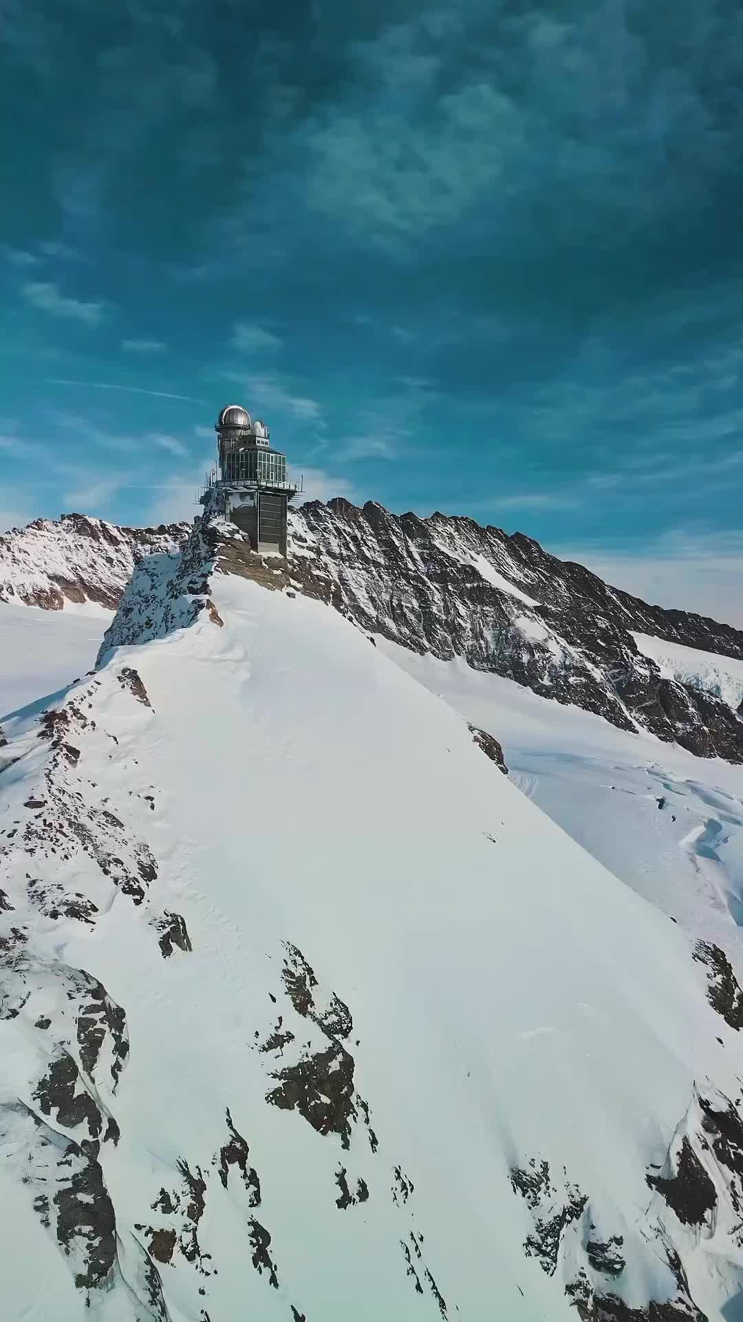 Top of Europe: Jungfraujoch's Stunning Alpine Views