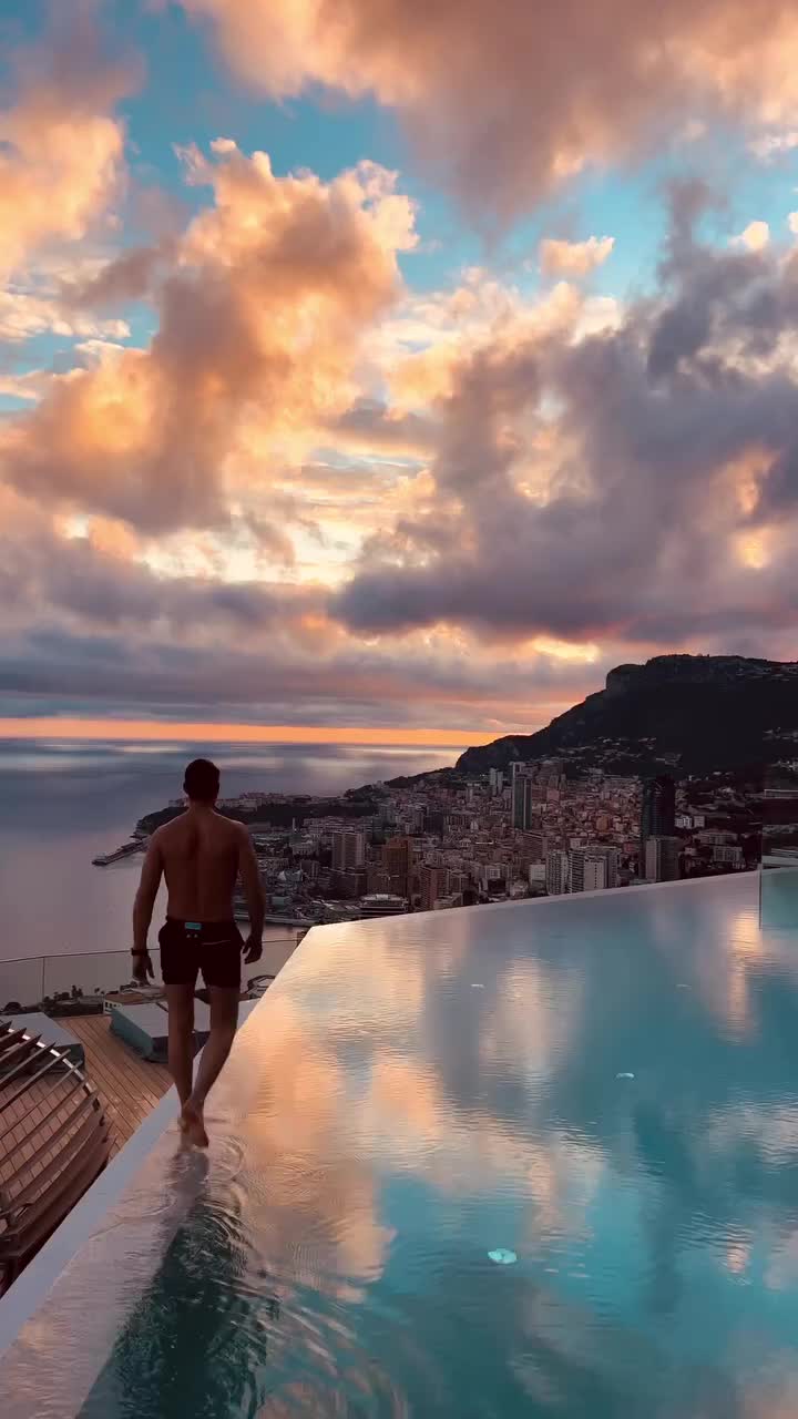 Sunset Dive in Monaco | New Year 2023 Adventure