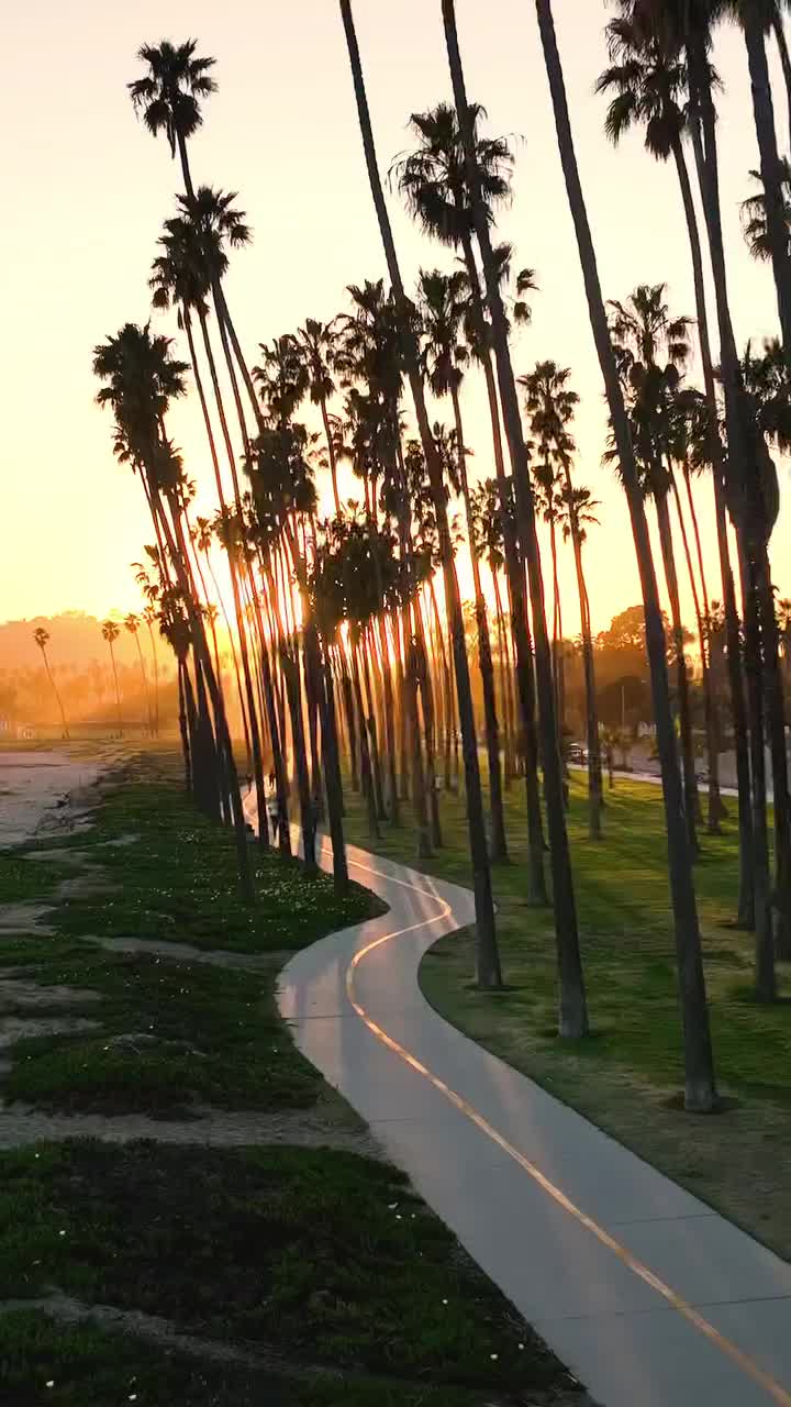 Stunning Santa Barbara Sunset: Tranquil Views