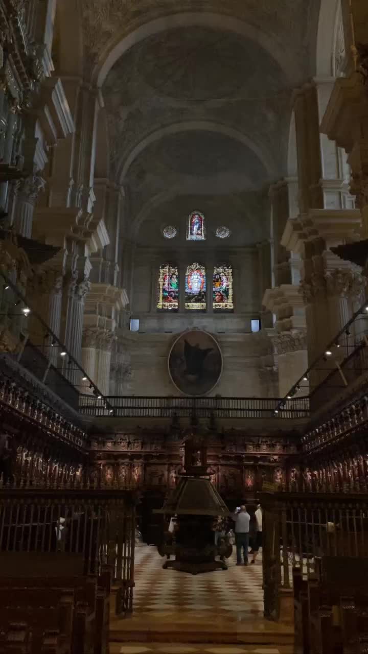 Marvel at the Magnificent Málaga Cathedral Ceiling