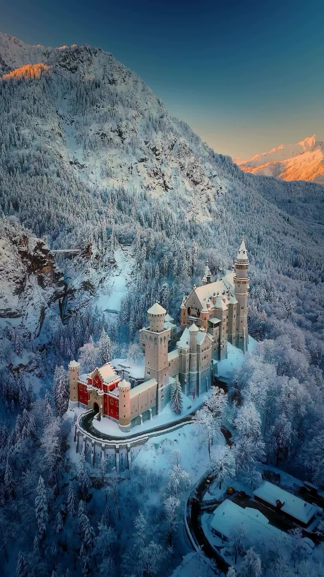 Snowy Morning at Neuschwanstein Castle ❄️🏰