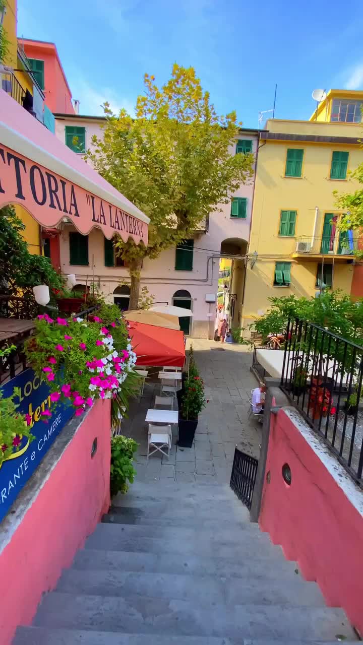 Explore Corniglia: A Charming Gem in Cinque Terre
