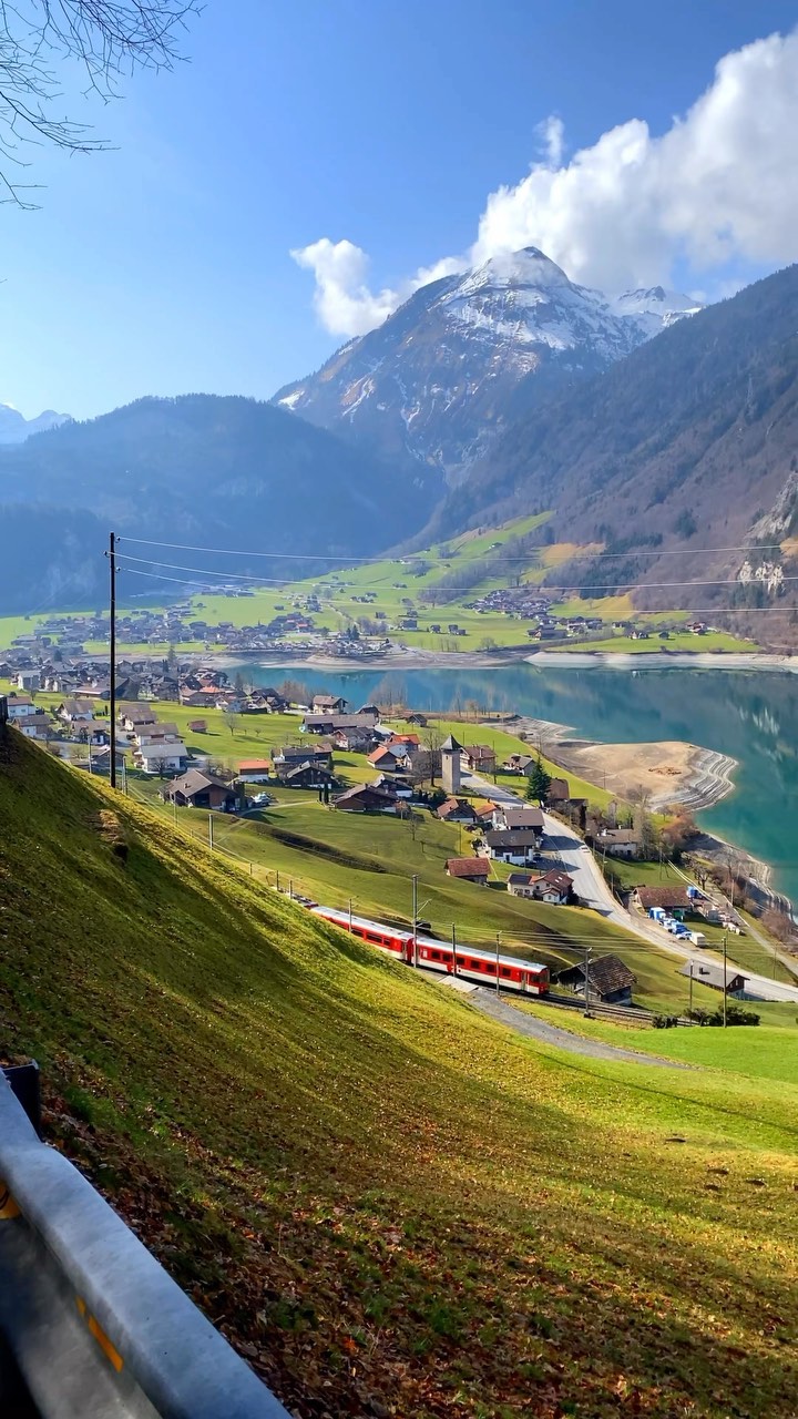 📍Lungern, Switzerland
▫️
⁣📌 Save this for your (next) trip to Switzerland 🇨🇭⁣
⁣⁣⁣⁣⁣⁣⁣⁣⁣⁣⁣⁣⁣⁣⁣⁣⁣⁣⁣⁣⁣⁣⁣⁣⁣⁣▫️
Instagram: @shareawalk
TikTok: shareawalk
YouTube: shareawalk
Facebook: shareawalk
▫️
▫️
▫️
#lungern 
#IneedSwitzerland
#Switzerland_Vacations
#visitswitzerland
#swiss
#suissebook
#inLOVEwithSWITZERLAND
#switzerlandvacations
#switzerlandwonderland 
#amazingswitzerland
#mustdotravels
#swisstravel
#beautifuldestinations 
#travelblogger
#travelgram 
#travelbucketlist