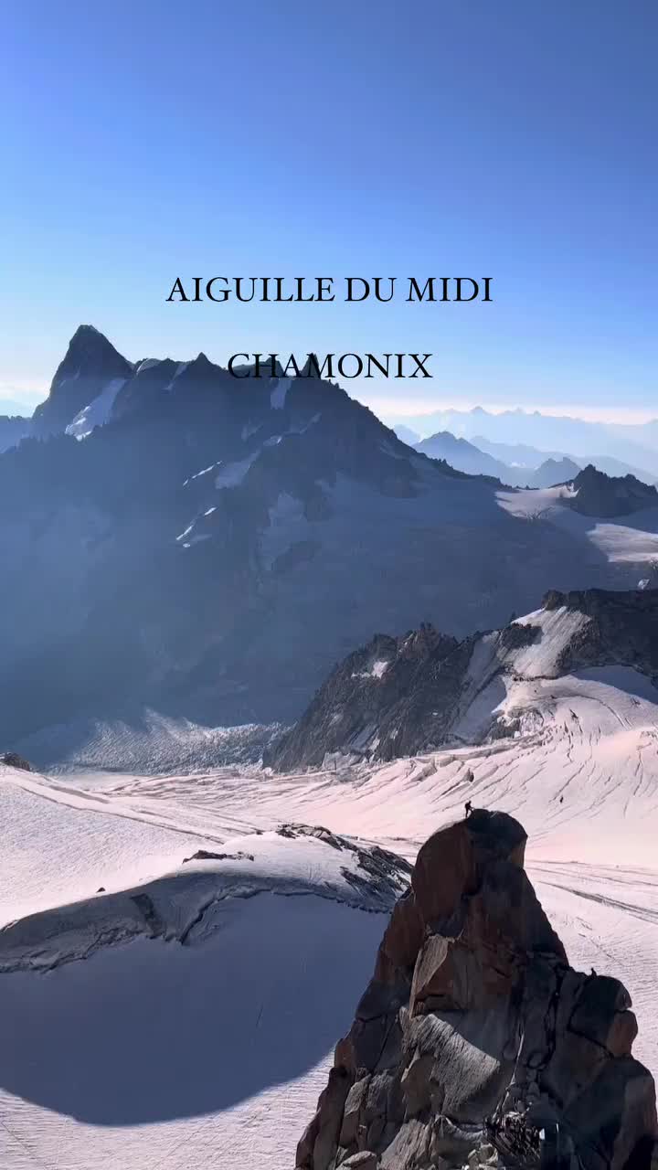 Aiguille du Midi: Stunning 3,842m Mountain Views