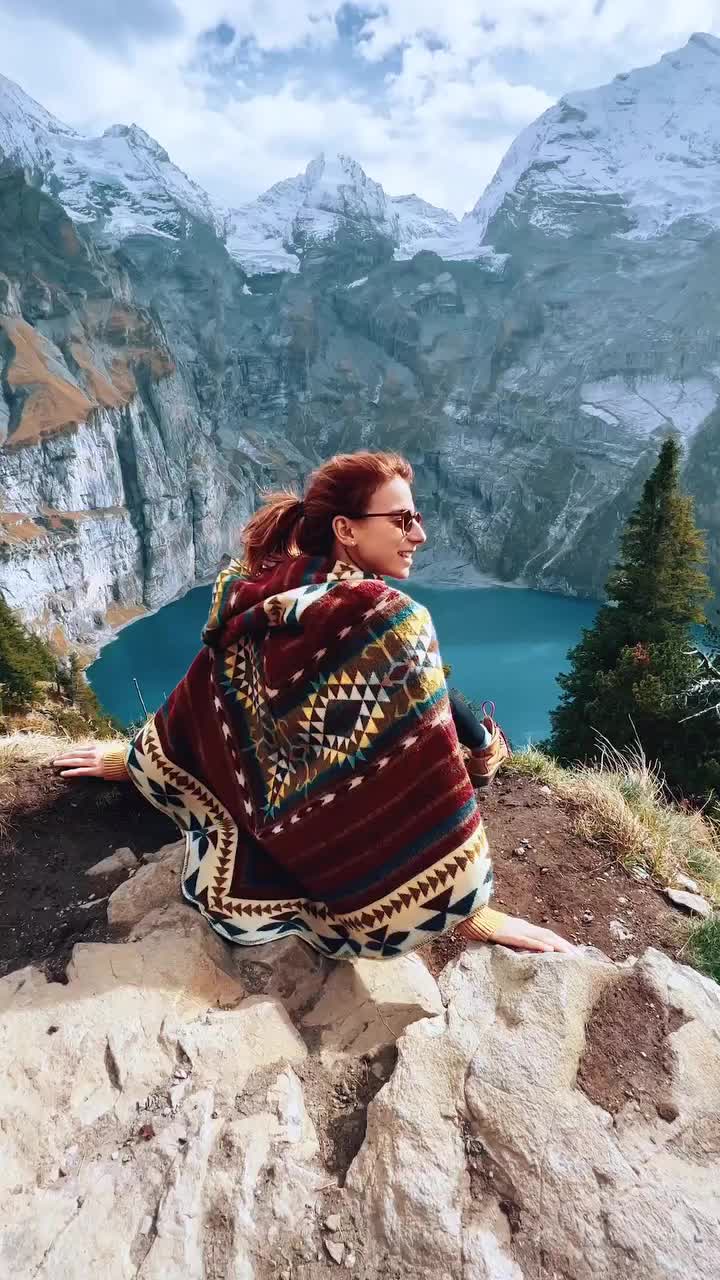 Discover the Majestic Oeschinensee in Switzerland