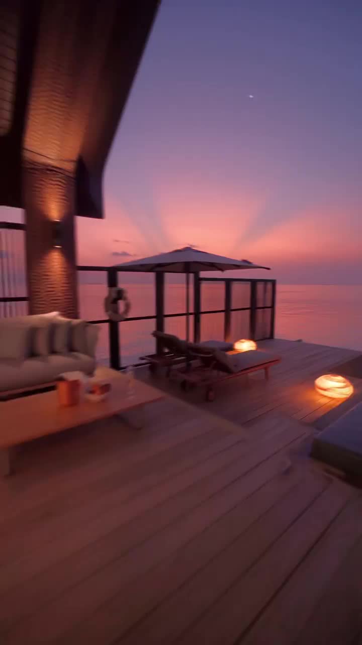 Stunning Ocean Pool Villa Sunset in Maldives