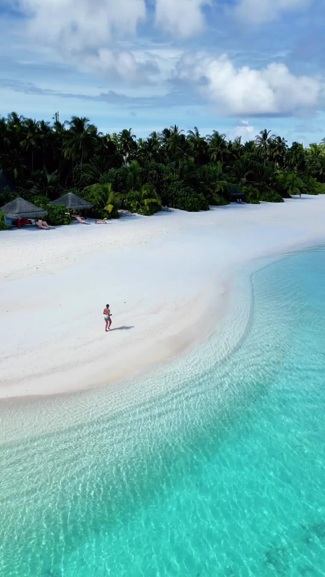 Running to Heaven in the Maldives