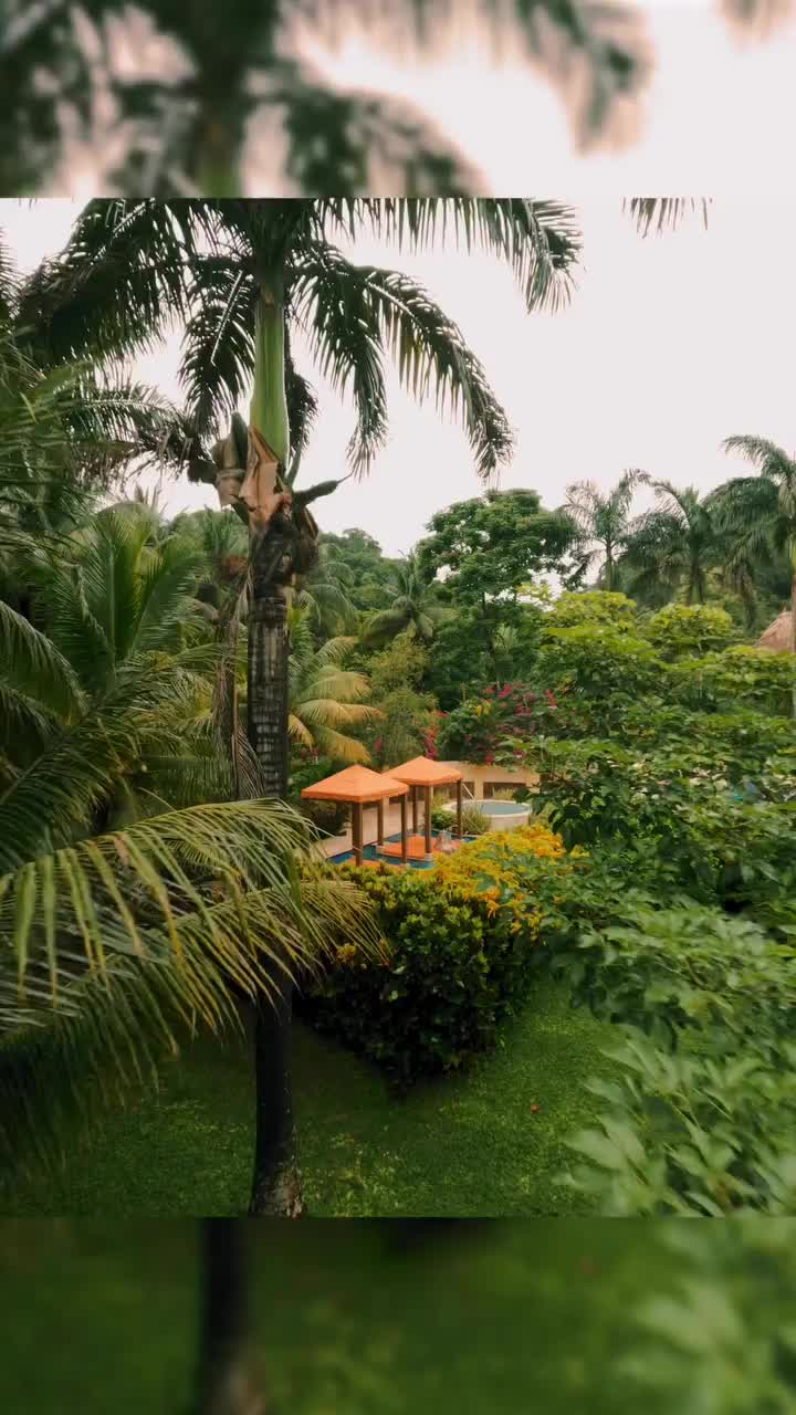 Luxury Stay at Sleeping Giant Belize Resort