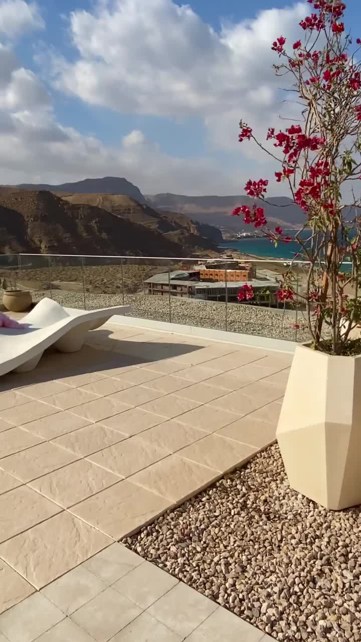 Quick Getaway to Ain El Sokhna: Beach & Mountain Retreat