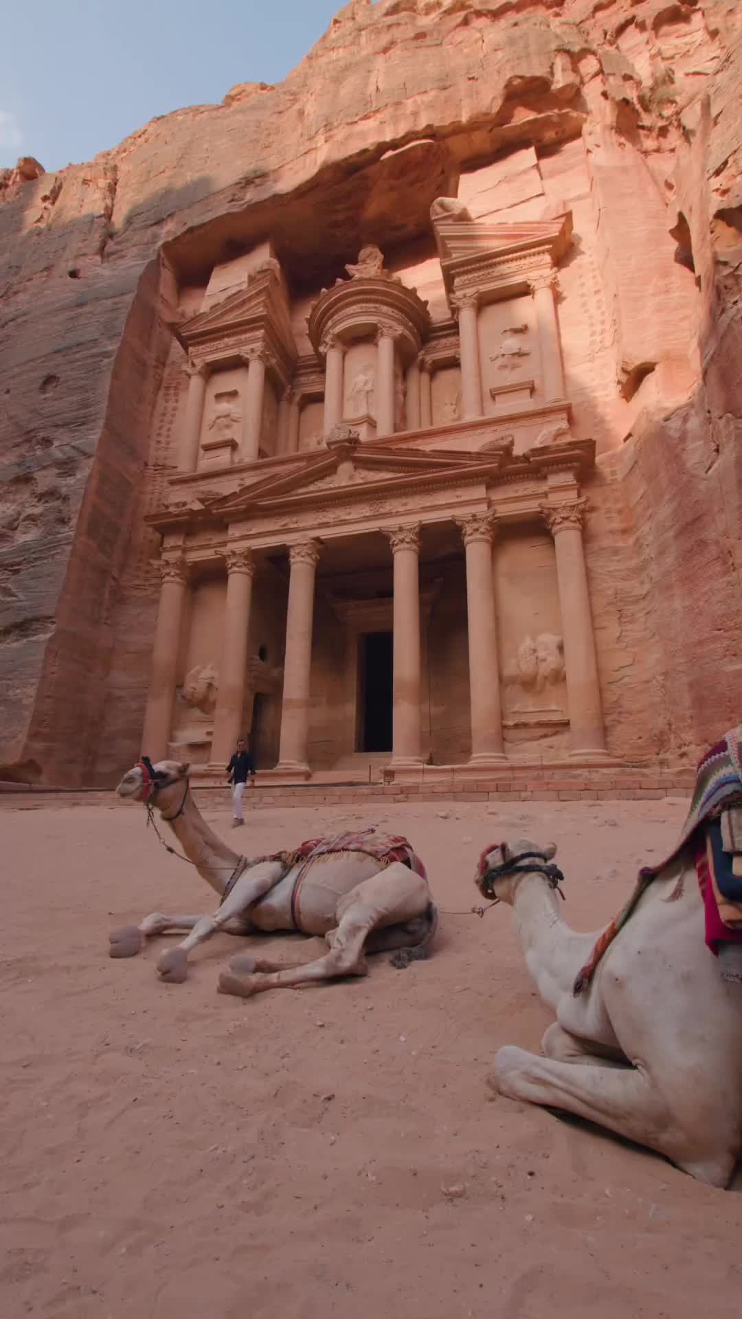 Explore the Majestic Treasury Temple in Petra, Jordan