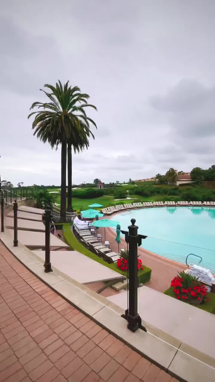 The Coliseum Pool & Grill at Pelican Hill Resort