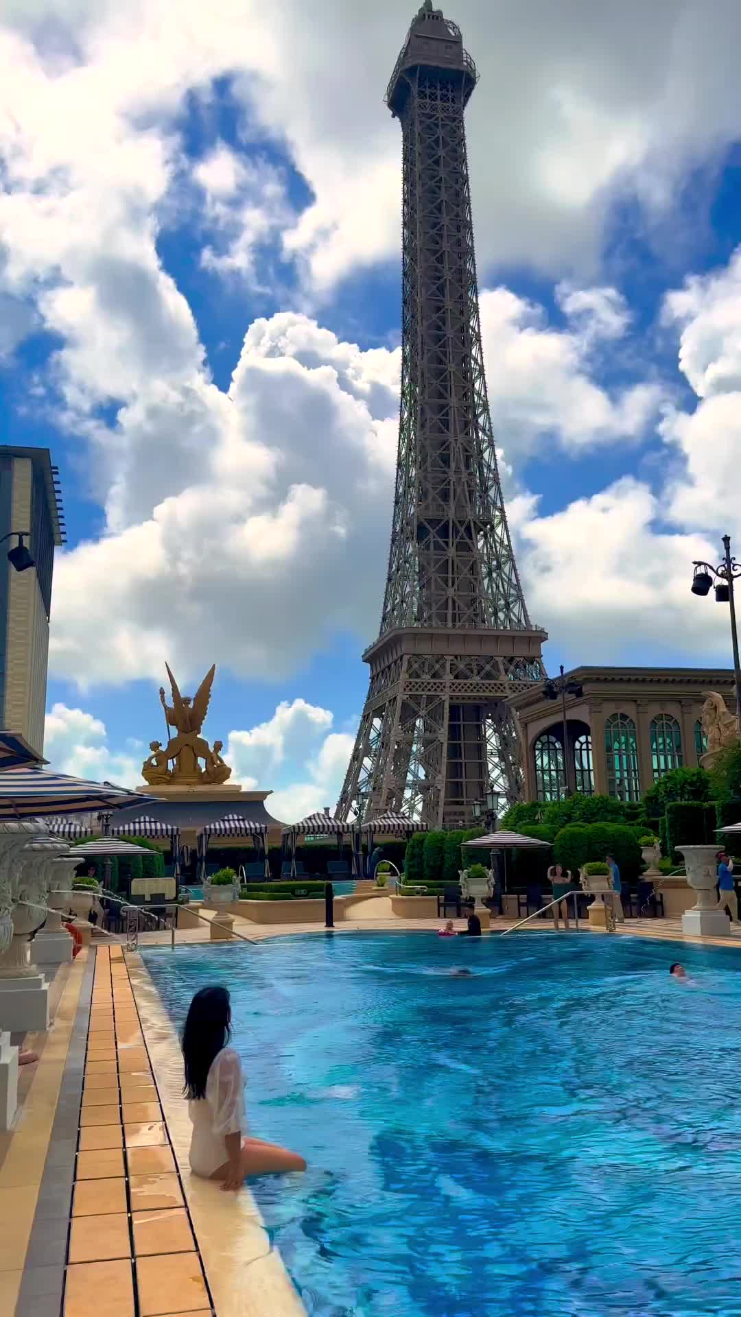 Stunning Eiffel Tower & Pool Views at Parisian Macao