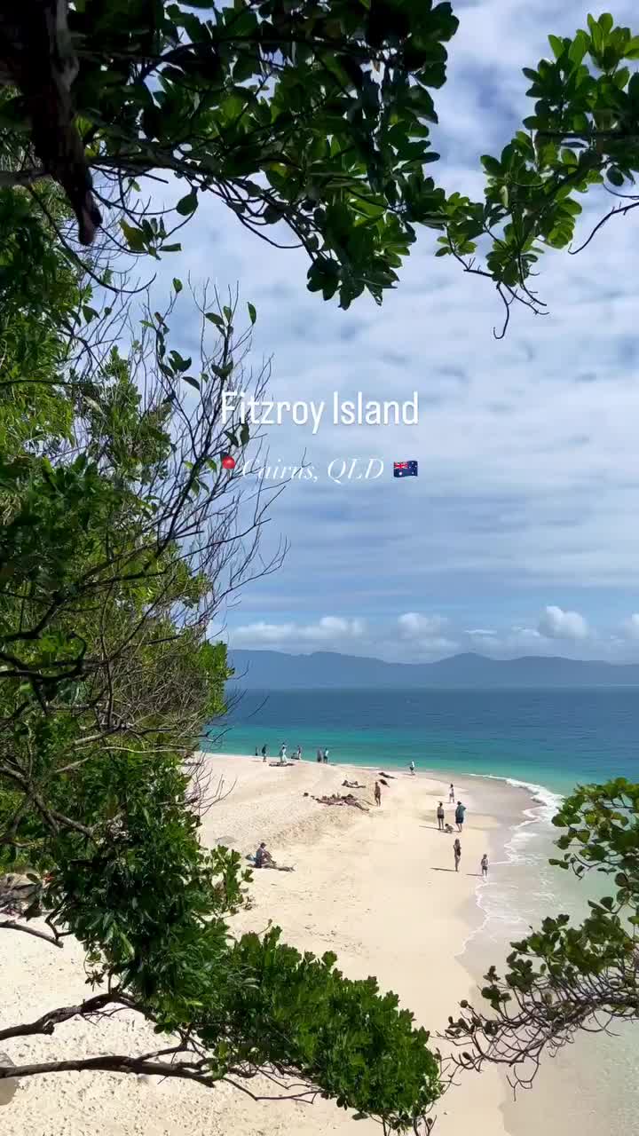 Discover Tranquil Fitzroy Island Beaches 🏝