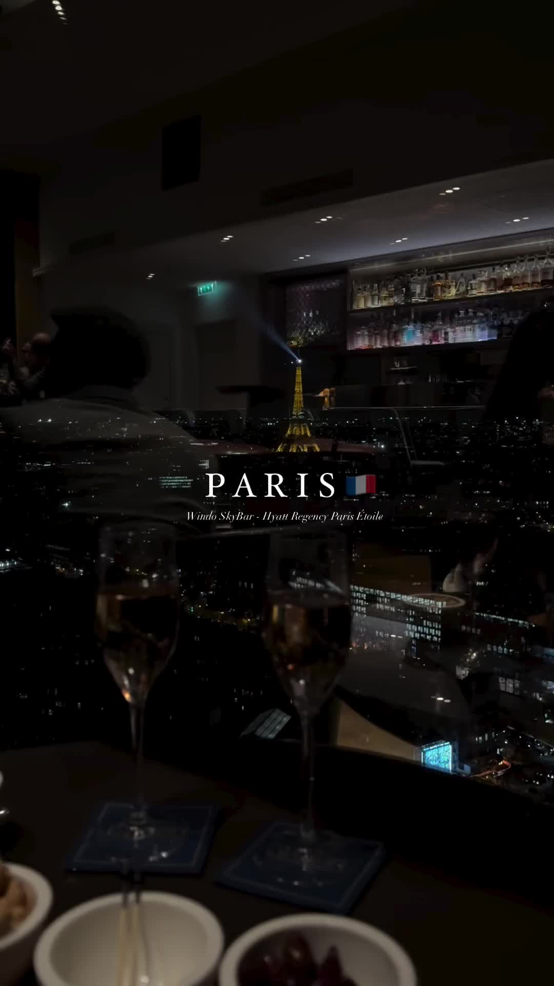 Welcome to the highest bar in Paris @windoskybar ✨

You will enjoy an amazing view of the Capital in front on the Eiffel Tower and the experience is worth it! 

Food and cocktails are excellent , the perfect adress to spend good time in Paris! 

📍Windo Skybar - Hyatt Regency Paris Étoile 

• Invitation 

#paris #parís #parisianrooftops #parisfrance #parisfoodie #parisfood #hyatt #hyattregency #luxury #luxurylifestyle #sortiràparis #champagne #cocktails #date #datenight #france #bookstagramfrance #france4dreams