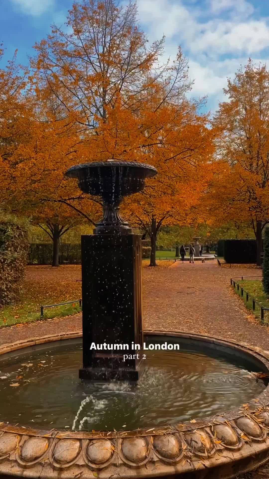Regent's Park Autumn Walks: Explore London's Golden Wonderland