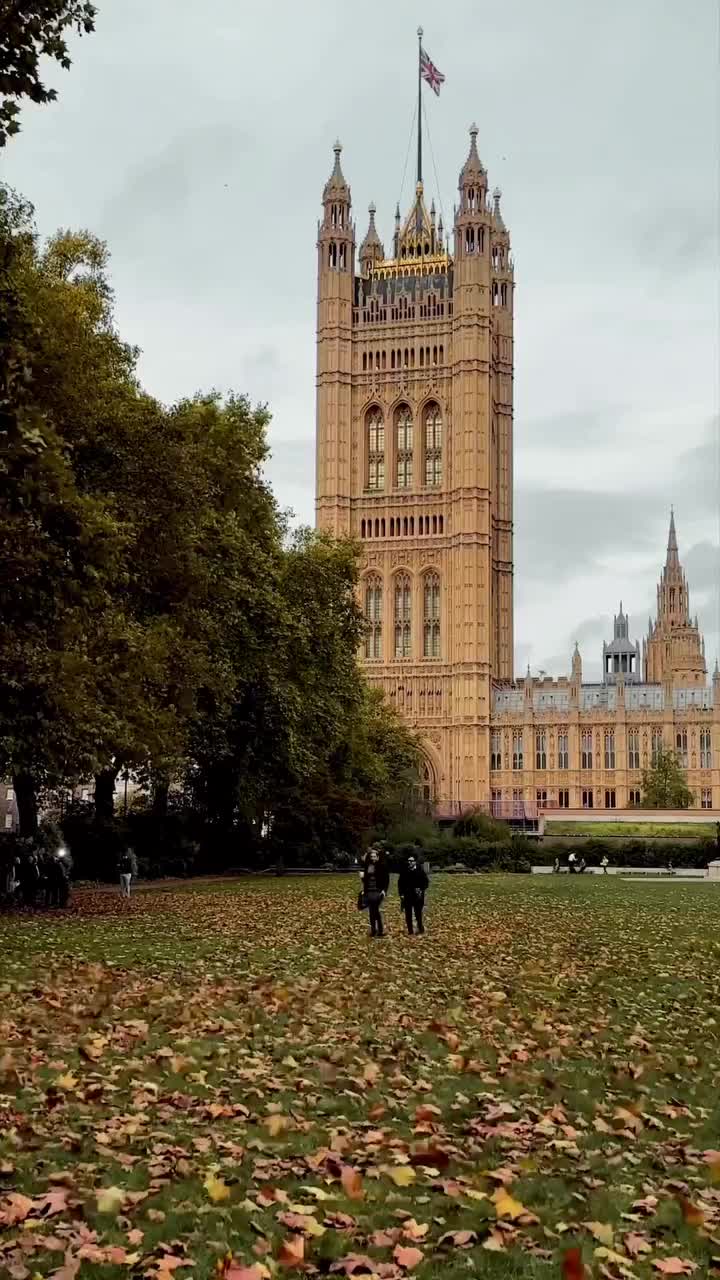 Autumn Dance at Victoria Tower Gardens, London