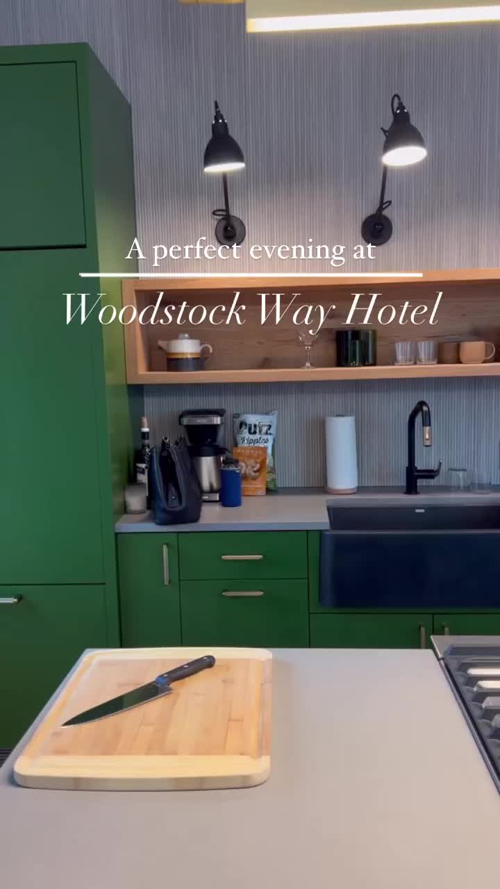 Blissful Wine & Cheese at Woodstock Way Hotel 🍷🧀