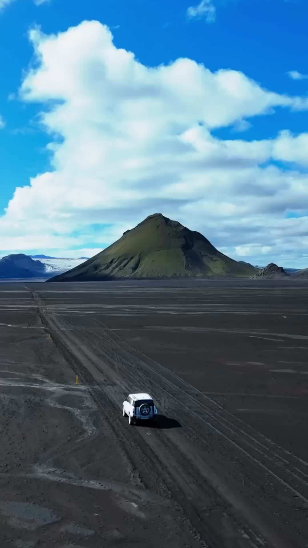 Discover the Majestic Maelifell Volcano in Iceland