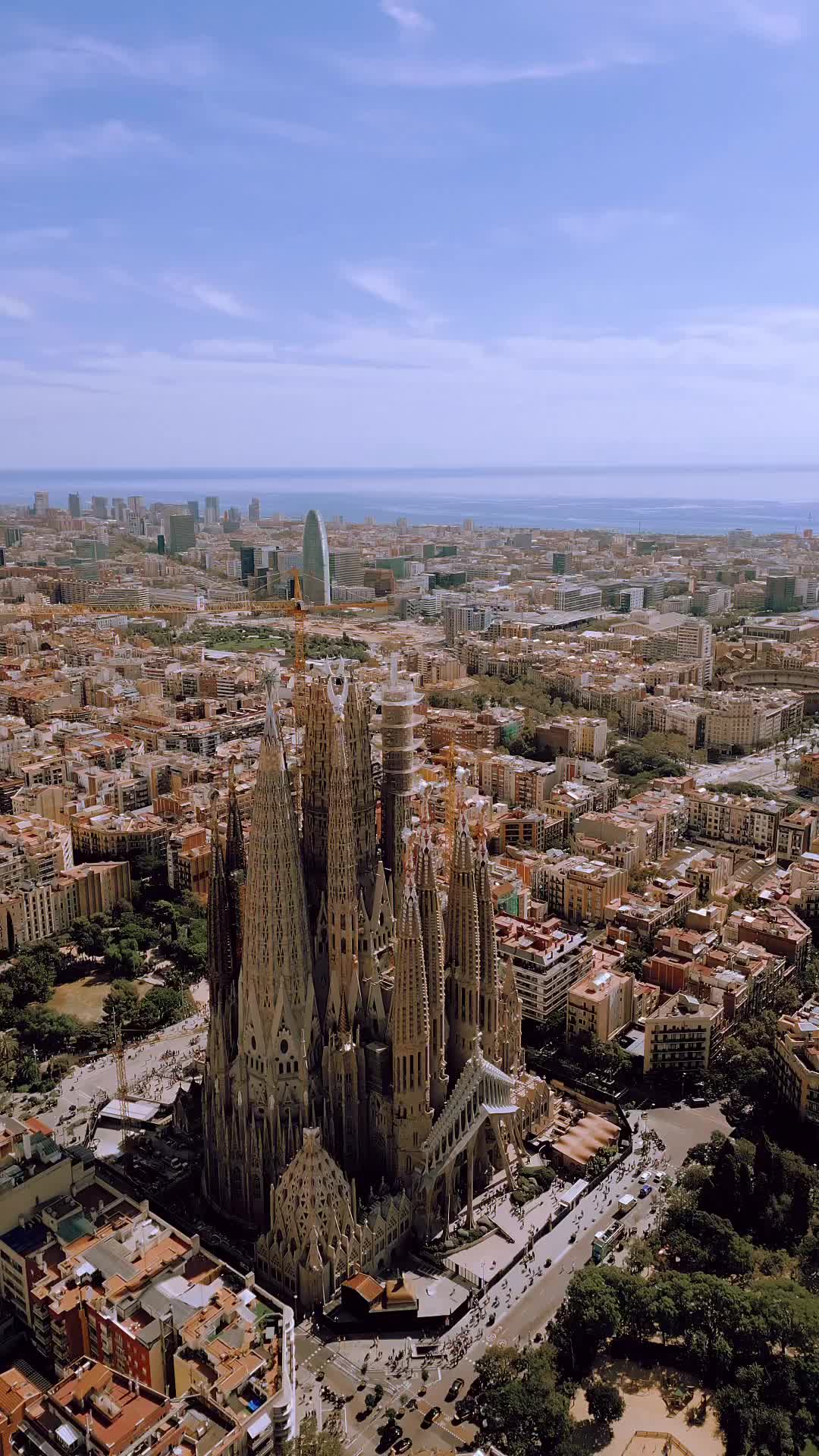 Explore Sagrada Familia in Barcelona - Gaudi's Masterpiece