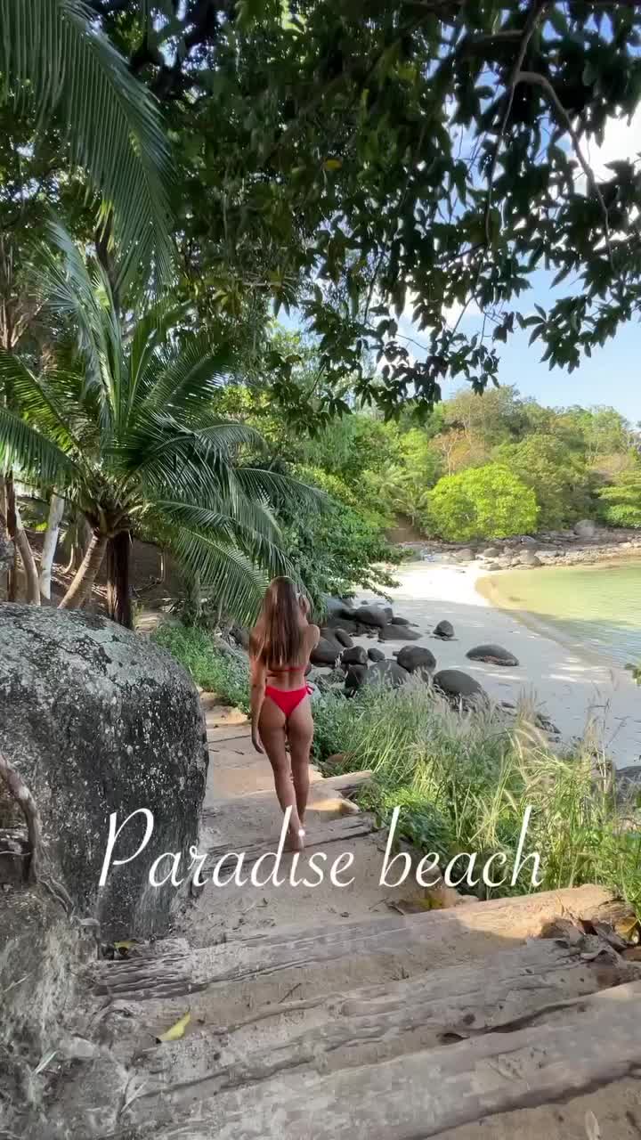 Discover panoramic beachfront of Phuket Paradise Beach and enjoy beautiful view of Patong Bay✨
⠀
📹: @nastyakapustina__
⠀
Entry fee is about 200 thb ❕
⠀
Share your ultimate experience today with #phuketist
⠀
#phuketthailand #phukettrip #таиланд #islandlife #vacation #ประเทศไทย #ภูเก็ต #amazingthailand #thailand🇹🇭 #thailande #travel #patongbeach