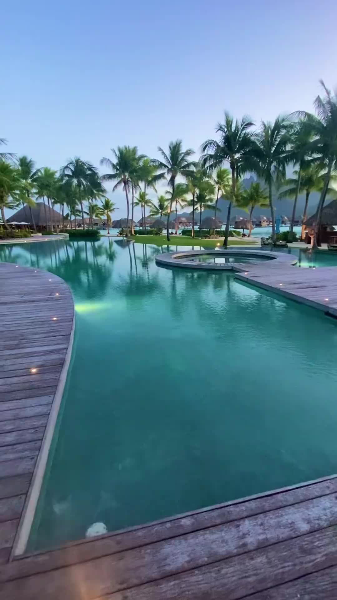 Amazing Four Seasons Resort Bora Bora - Luxury Getaway