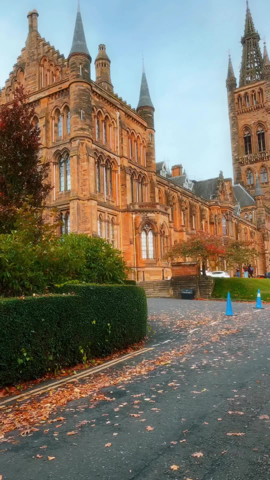 Explore University of Glasgow's Stunning Architecture