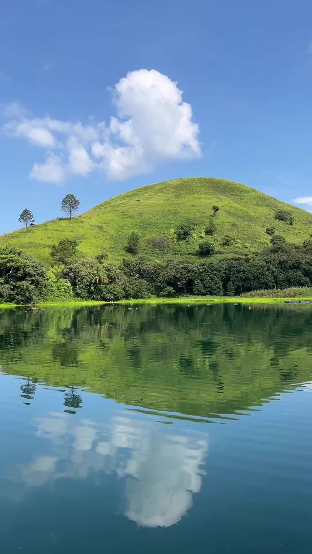 Kalau kuajak ketempat ini, kalian mau gak? 🍃

#danautoba #backpackerjomblo #travel #indonesia