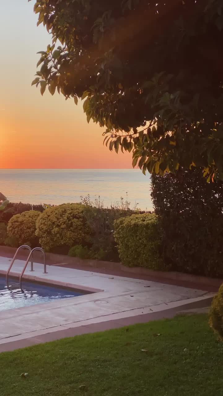 Mesmerizing Mediterranean Sunset in Cyprus 🌅✨