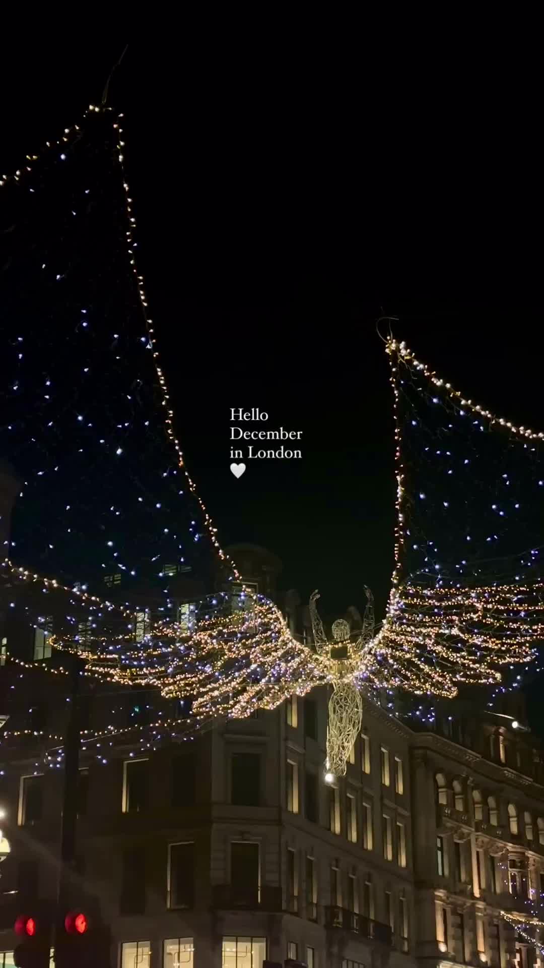 How Beautiful London Is at Christmas | Illuminations & Decor