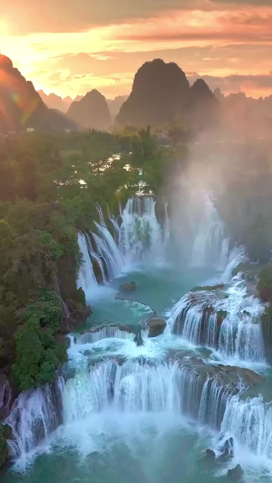 Stunning Ban Gioc Waterfall: Nature’s Wonder in Asia