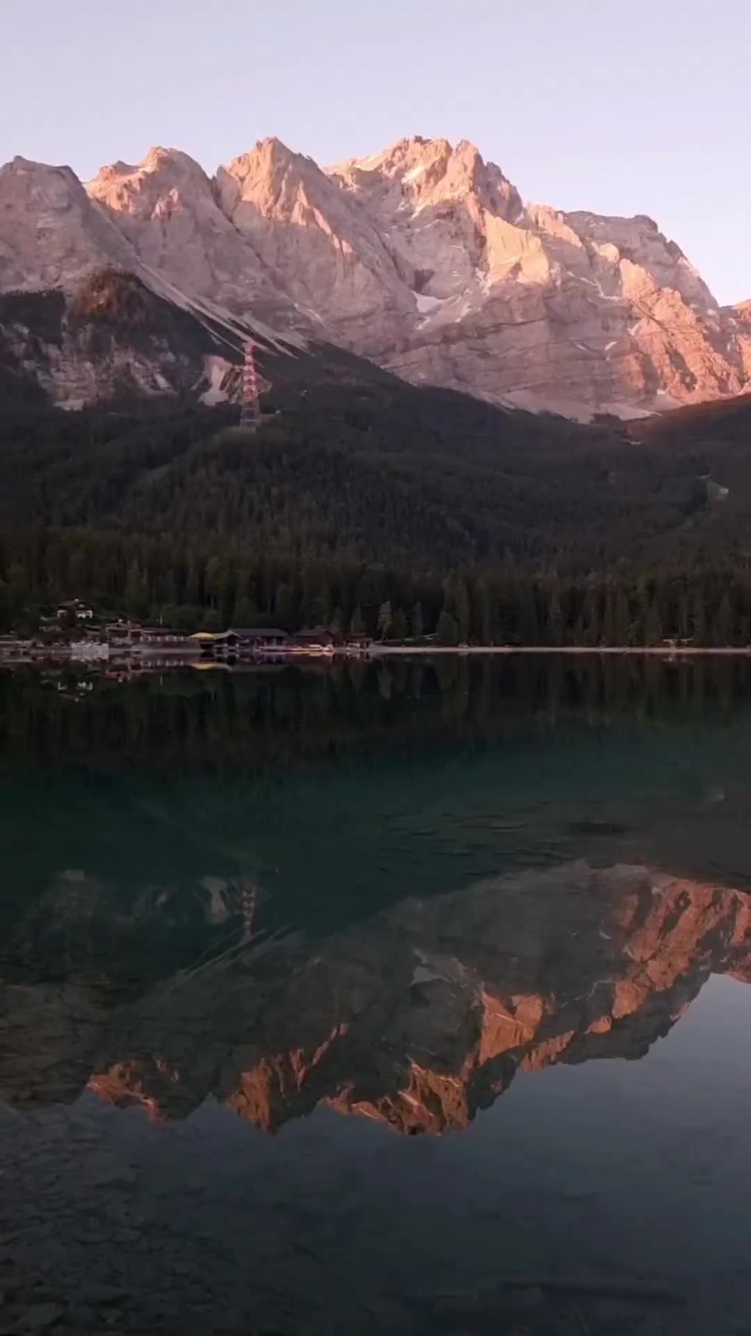 Dreamy Mornings at Lake Eibsee, Bavaria ⛰