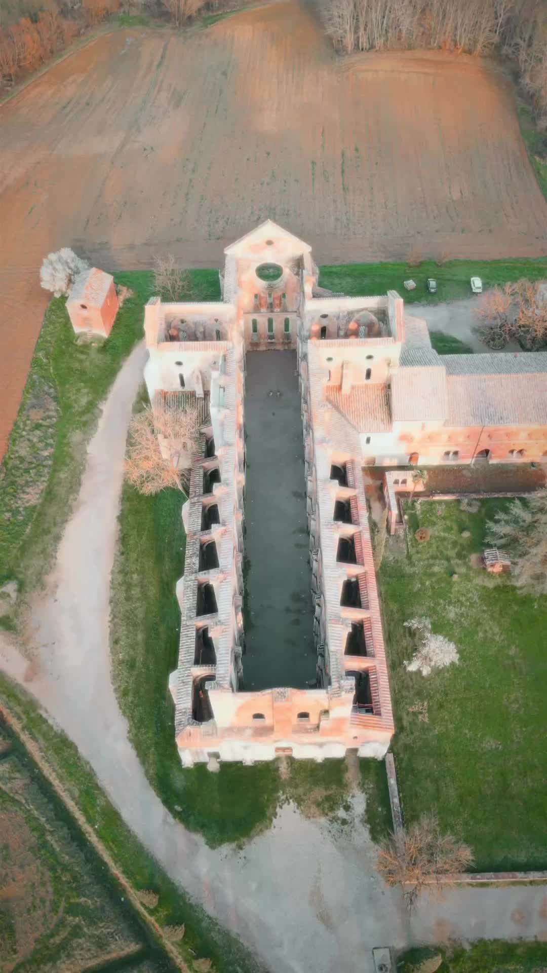 Discover Abbazia San Galgano in Tuscany, Italy