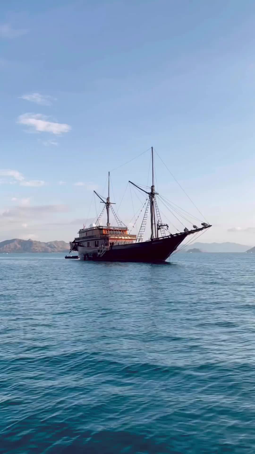 Luxury Sailing: Jack Sparrow's Ultimate Yacht Experience