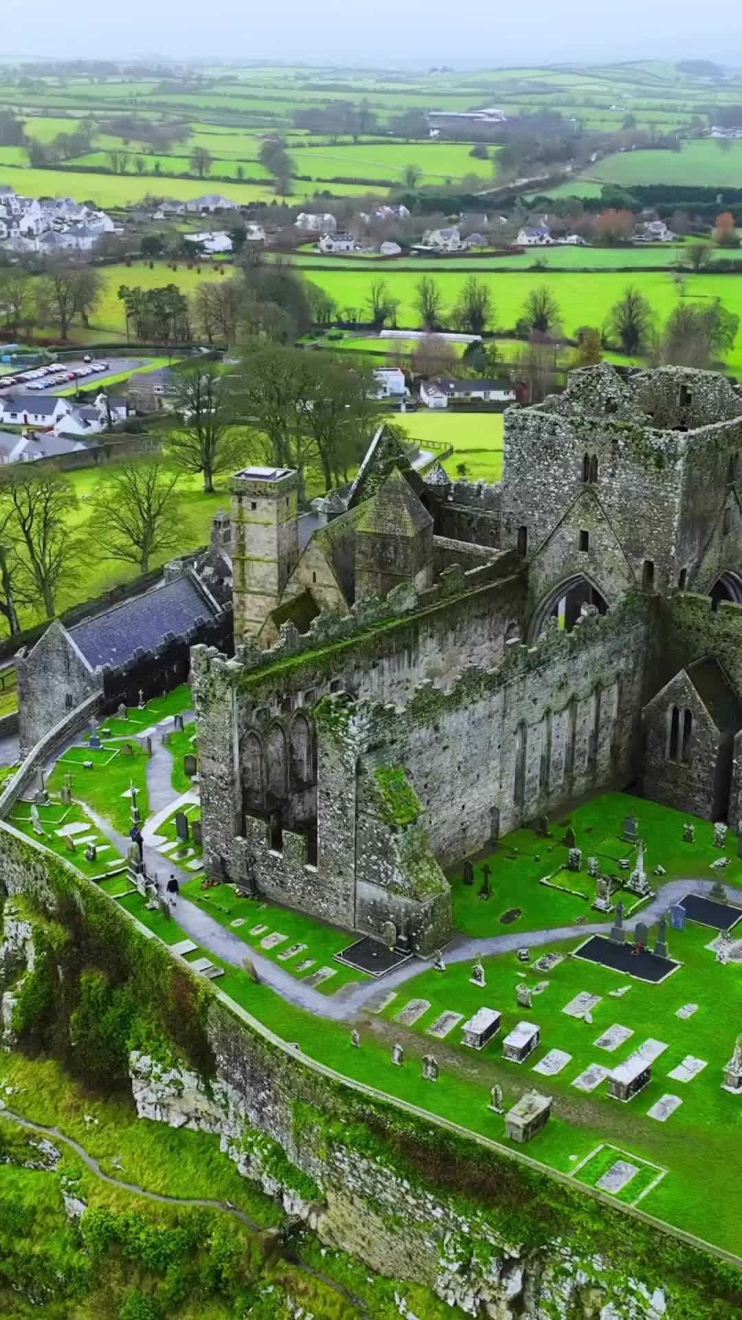 Discover the Historic Rock of Cashel in Ireland