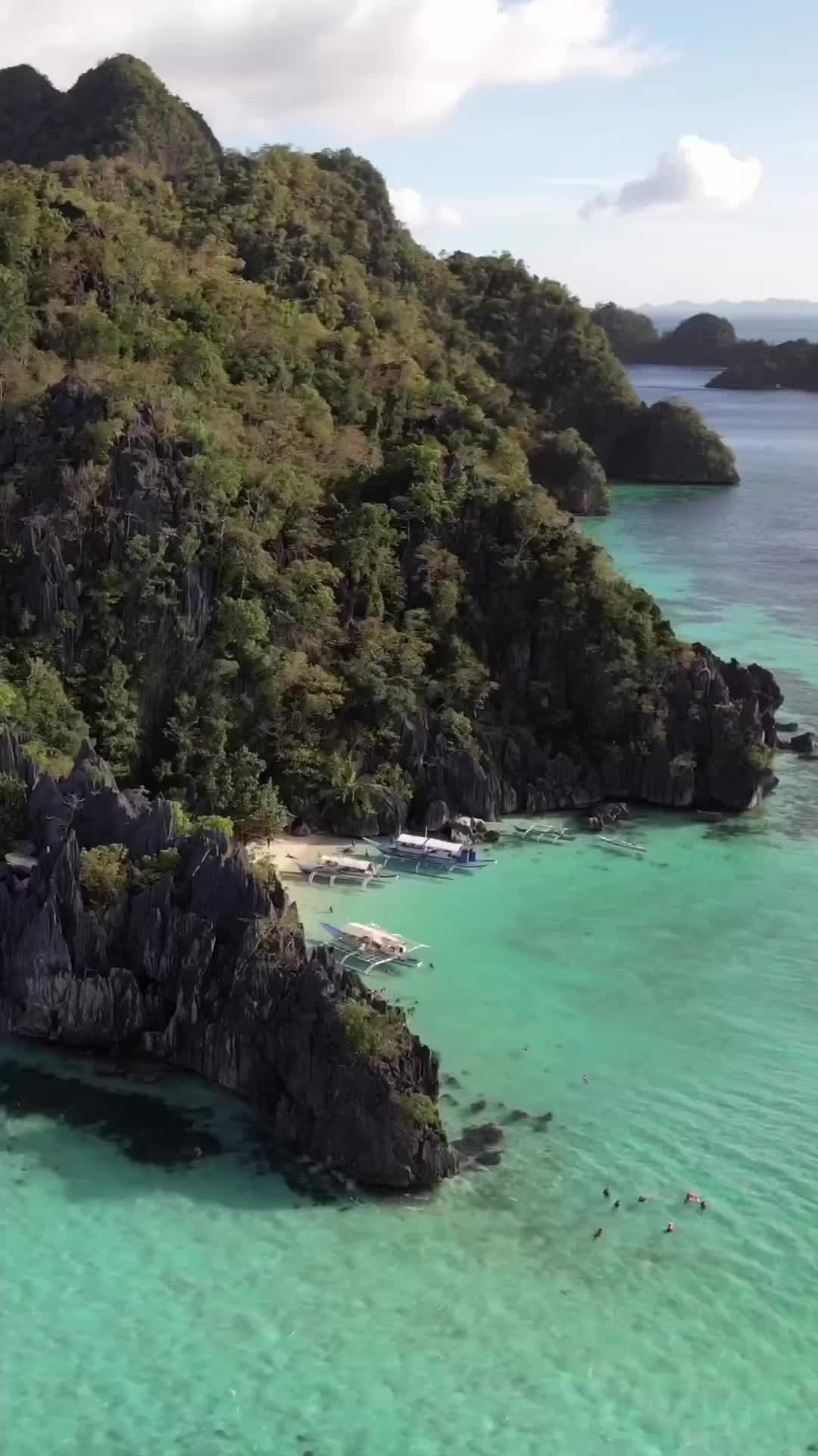 Discover the Philippines: World's Most Beautiful Beaches