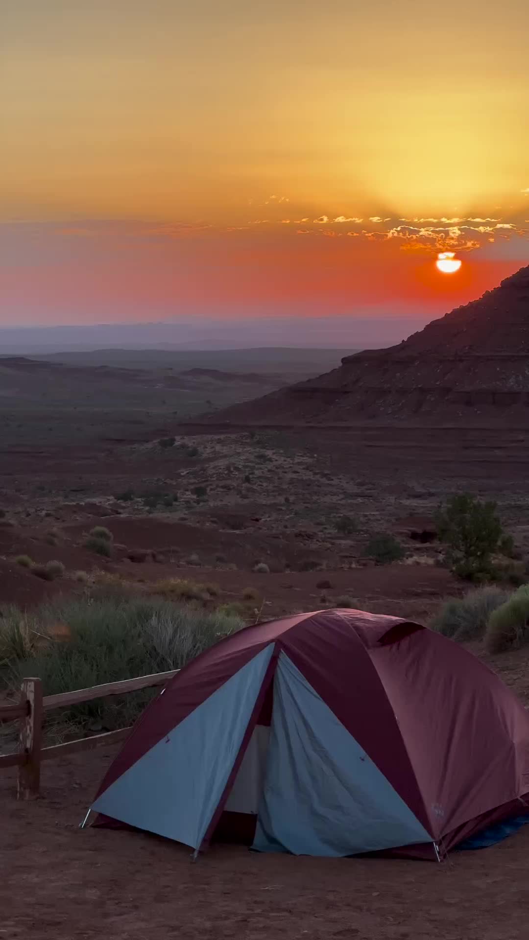 Sunrise in Monument Valley: A Scenic Adventure