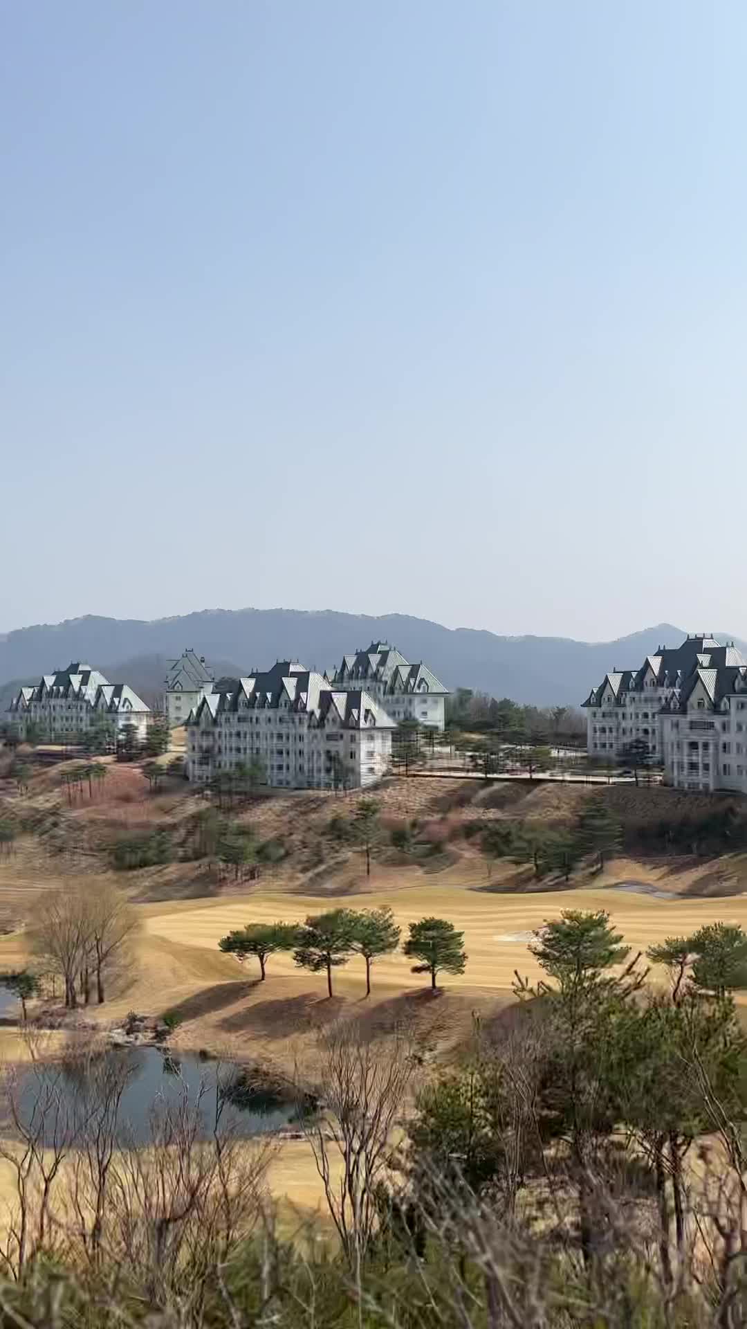 Stunning Korean Resort: A Night Swimming Adventure!