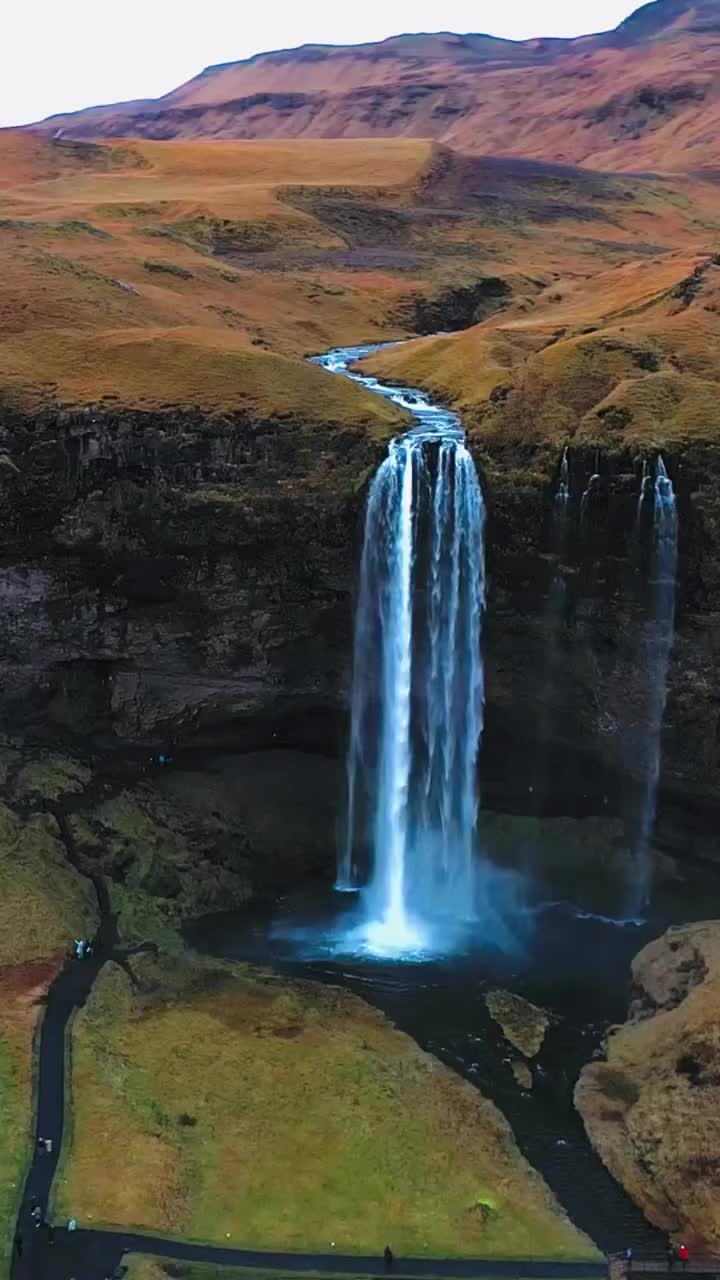 Seljalandsfoss Waterfall: Iceland's Natural Wonder