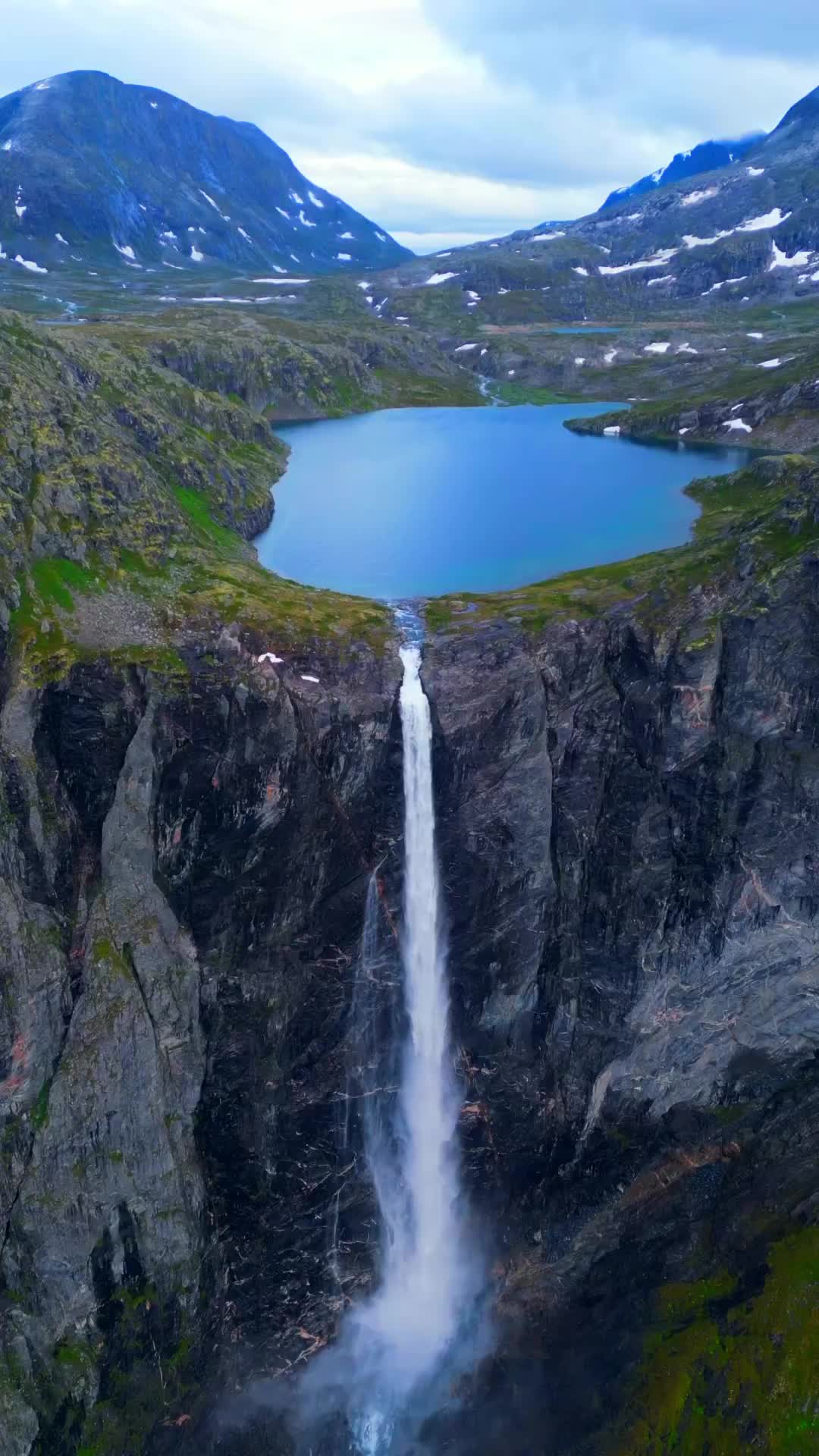 Spectacular Mardalsfossen Waterfall in Norway 🤩