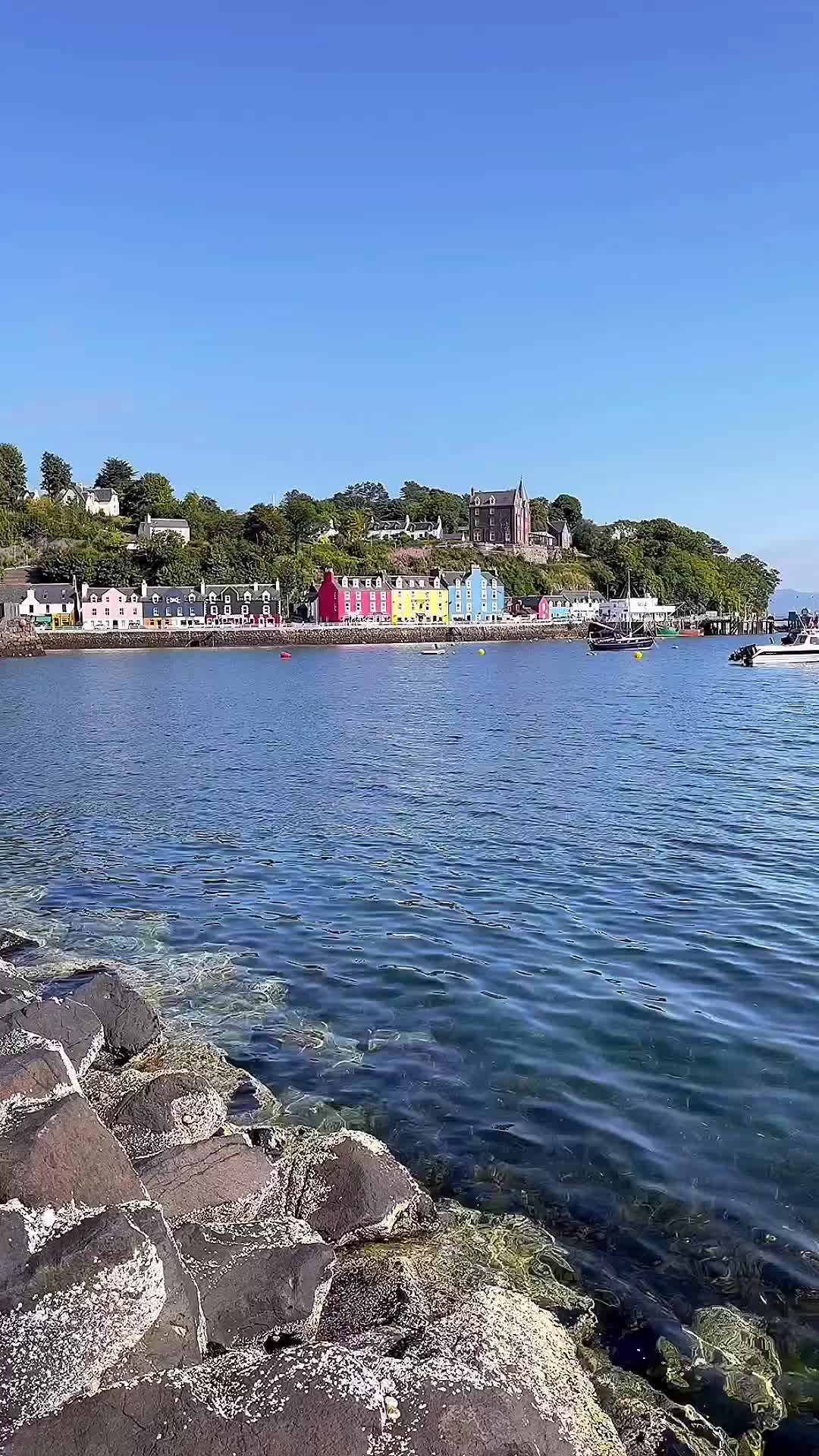 Celebrating Scottish Gin Day on the Isle of Mull