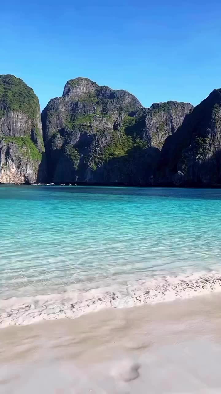 Visit Maya Bay: Your Perfect Island Getaway 🌴