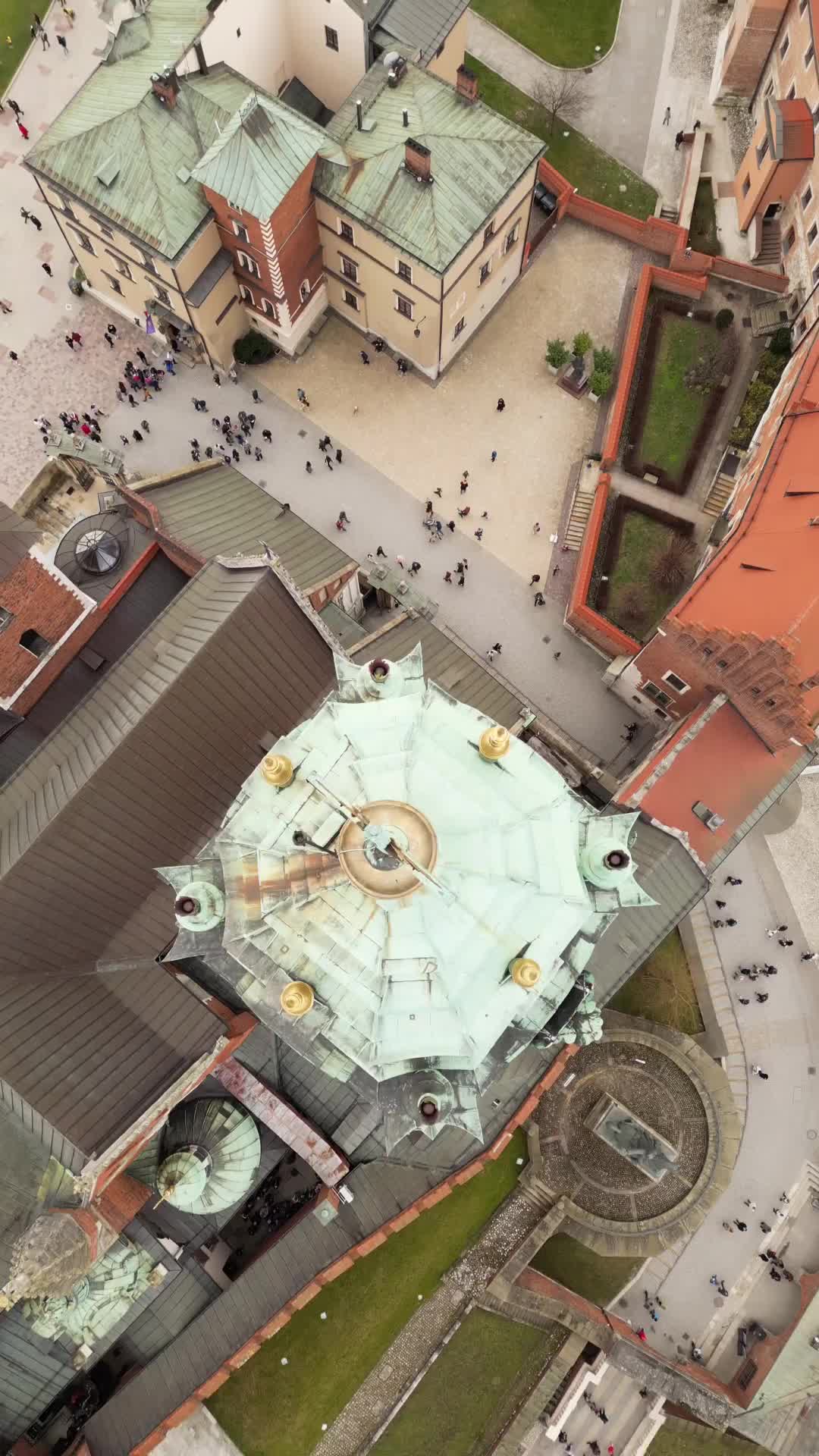 Discover Wawel, Krakow: A Historic Gem in Poland