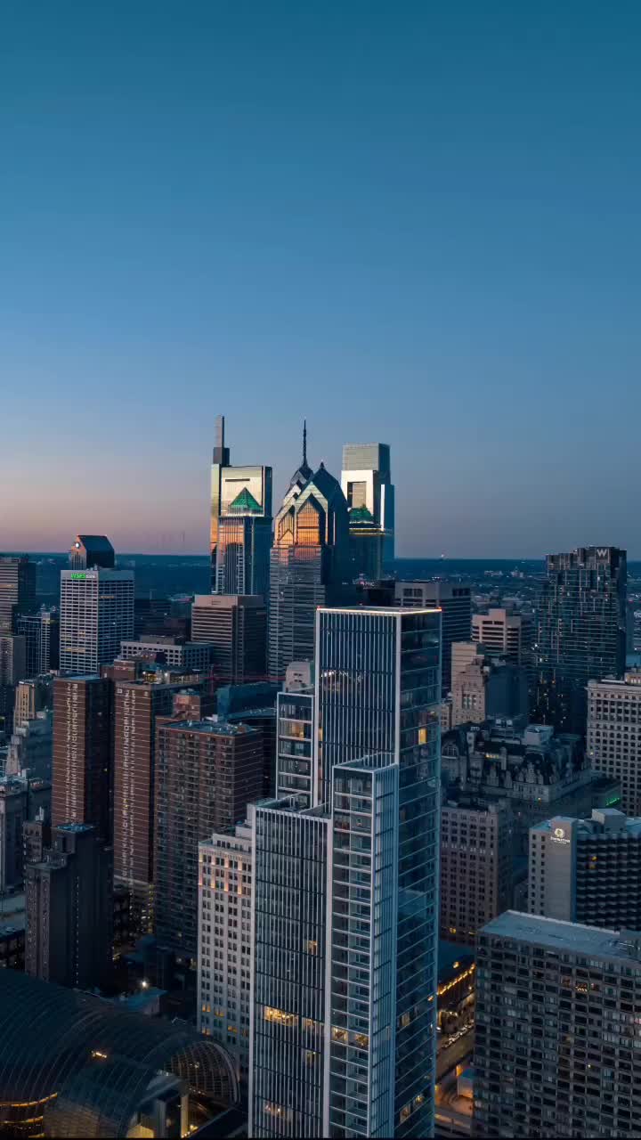 Philly Chillrise: Twilight Reflections in Center City