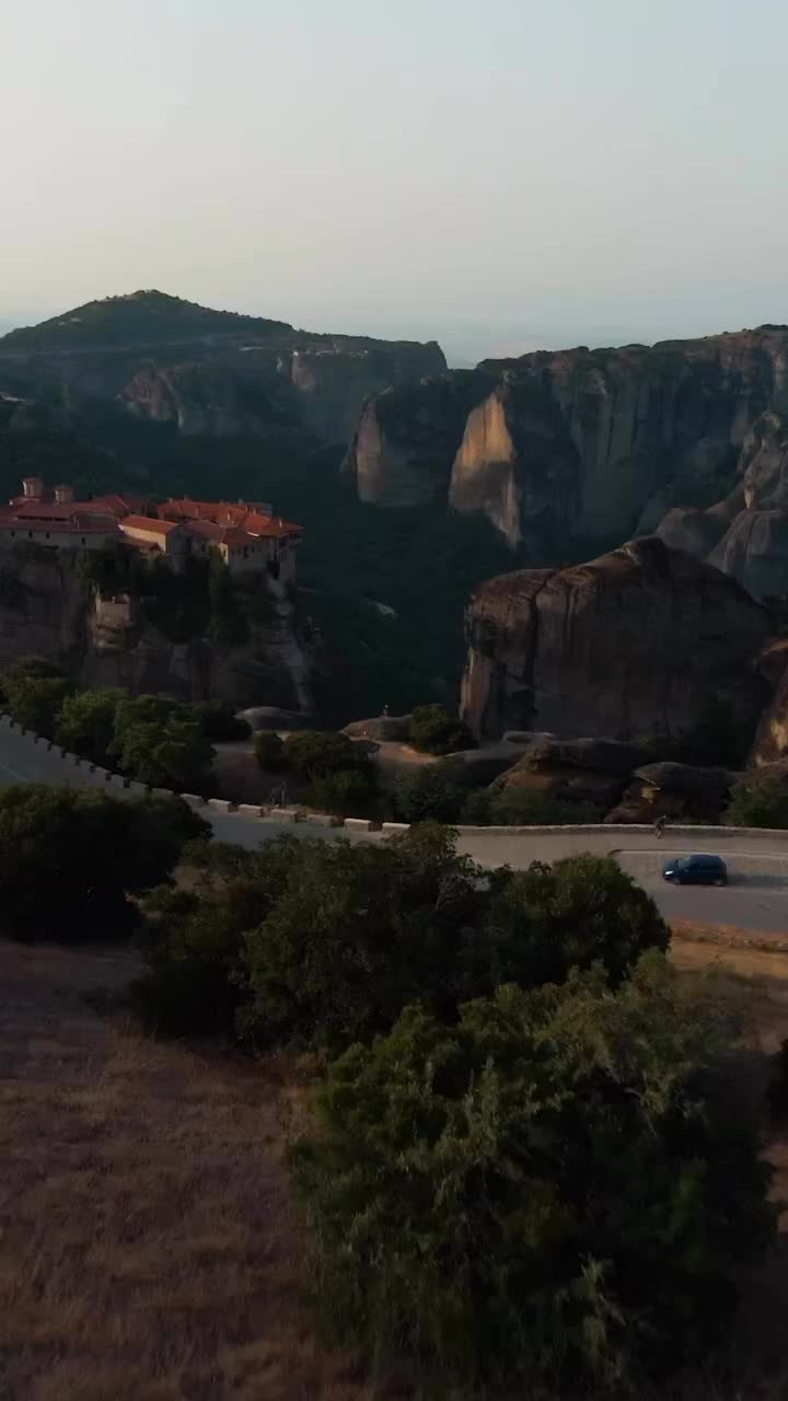 Discover the Majestic Monasteries of Meteora, Greece