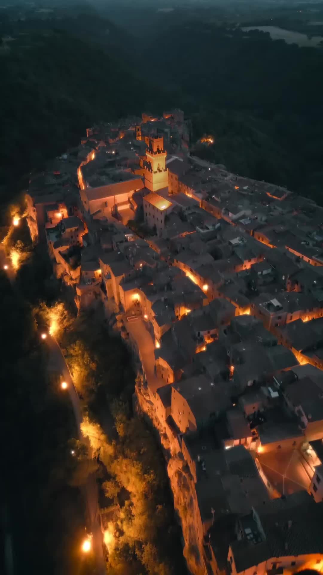 Pitigliano: Discover Tuscany's Tuff Village
