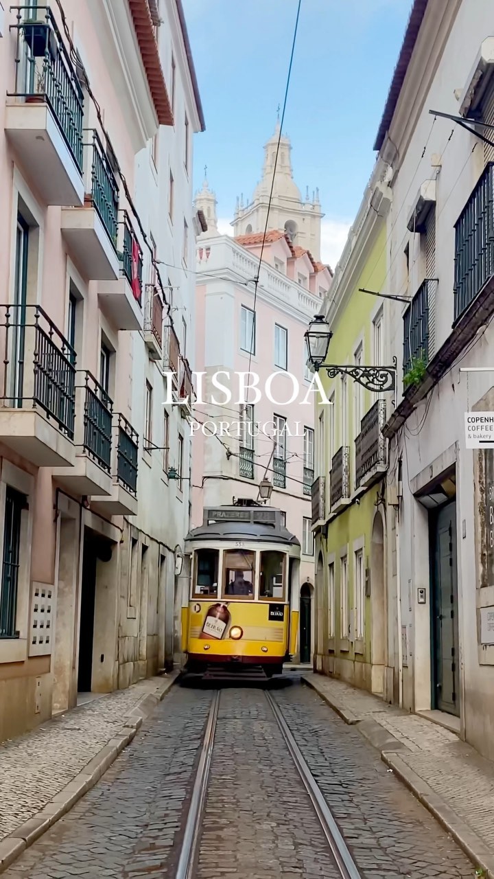 Lisbon and Beyond: A 5-Day Cultural and Culinary Journey