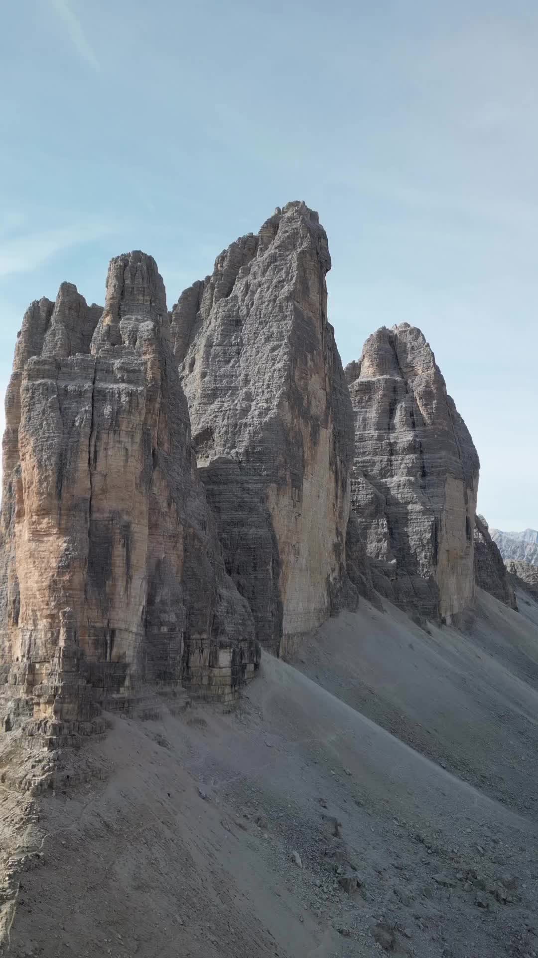 Discover the Beauty of Tre Cime di Lavaredo