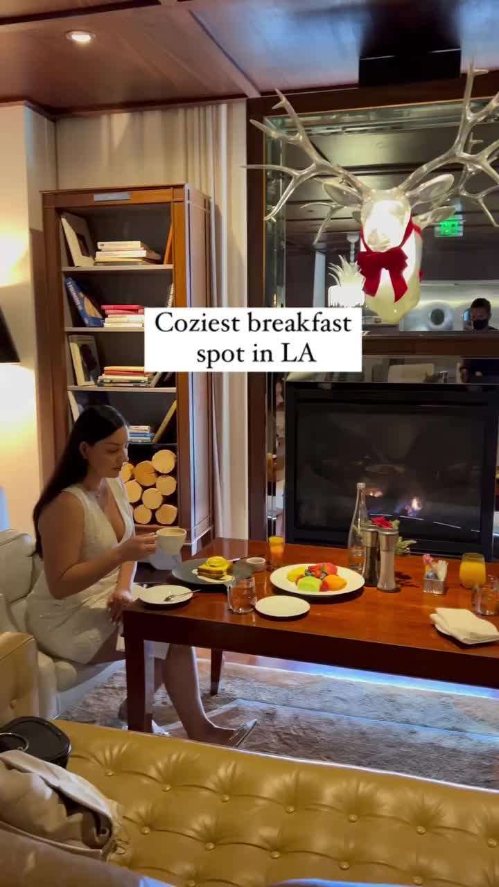Coziest Breakfast Spot in LA at SLS Beverly Hills